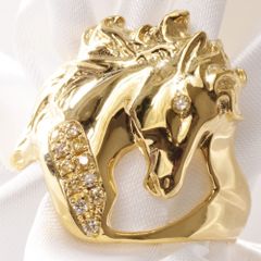 指輪 メンズリング K18 18金 18k ダイヤモンド 馬 ホースモチーフ イエローゴールド 幅広 ジェンダーレス 日本製 刻印入り 鑑別書付き シンプル 30代 40代 50代