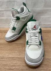 N24【NIKE】Nike SB × Air Jordan 4 'Pine Green'スニーカー24cm
