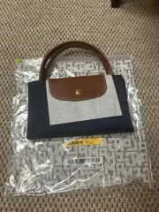 Longchamp(ロンシャン) または ル プリアージュ オリジナル M トップハンドルバッグ