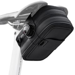 新品 HEROUT 自転車 サドルバッグ ロードバイク バッグ 小型 小物入れ 0.5L 自転車バッグ つまみで固定 安定感 コンパクト 軽量 防水 収納便利 かっこいい ツールケース ブラック(防撥水タイプ) CB-002
