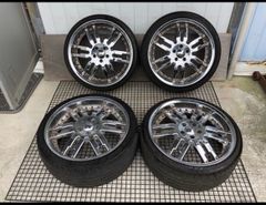 giovanna 8.5J+35 20インチ タイヤホイール 4本セット