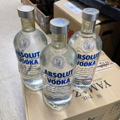 【新品・未開封】ABSOLUT VODKA アブソリュートウォッカ　40度