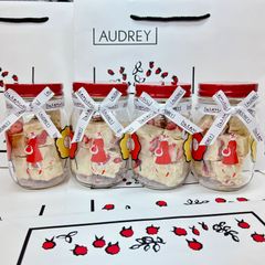 オードリー  AUDREY グレイシア  ストロベリーショコラ　150g　4個