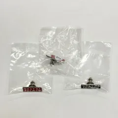 新品 Supreme ピンズ 3点セット シュプリーム 53204A1のサムネイル