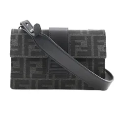 新品未使用☆FENDI☆メッセンジャーバッグ ヴィテッロ☆グレー 累積売上総額第1位【FENDI☆フェンディ】メッセンジャーバッグ