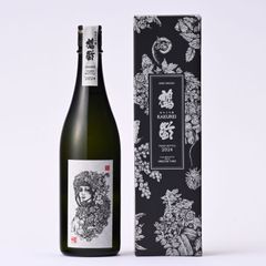 日本酒 正規特約店 青木酒造　鶴齢 【ヒグチ　ユウコ作画】鶴齢　ＹＥＡＲＳ　ＢＯＴＴＬＥ　2024 720ml　限定品 御歳暮 御中元 ギフト 父の日 母の日 特選ギフト プレゼント 贈答品