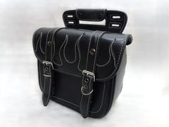 NEWデザイン!! バイク用 サイドバッグ フレイム FLAME ホワイトステッチ シングル 6Lサイズ 黒 送料無料
