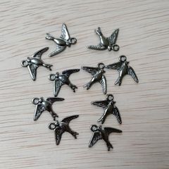 Item thumbnail for item c66a2773-7f5a-405e-9cb8-672effa39a89