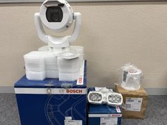 BOSCH　MIC IP starlight 7100i LEDライト付　ネットワークカメラ