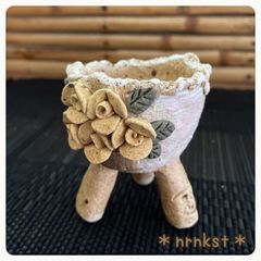 No.29-3 ❁韓国より直輸入❁ 小鉢1点1800円＊組合せ自由＊2点目より送料一律700円＊高級＊韓国鉢＊作家＊一点物 オリジナル作品＊多肉植物＊プレゼントにもぜひ＊