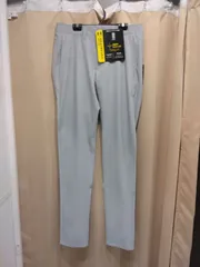 【新品未使用】アンダーアーマー UNDERARMOUR UAドライブ テーパードパンツ 6001260 2025年モデル  (新橋店)