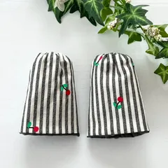 【新作】アンジェレッテ・ベビービョルン•ラクリス対応よだれパッド（よだれカバー）𖦊ັ*.·チェリーストライプ×グレーチェリー𖦊ັ*.·