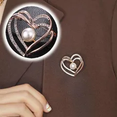 ブローチ ハート スカーフリング キラキラ スカーフ留め Tシャツ結び留め 簡単アレンジ 胸元華やかに おしゃれ 入学式 卒園式 フォーマル(メール便送料無料)