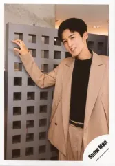 【中古】生写真(ジャニーズ) Snow Man/目黒蓮/膝上/「SixTONES Snow Man 1st Anniversary」グッズオフショット/公式生写真