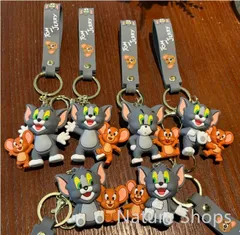 【新品未使用】猫 と 老鼠 キーホルダー チャーム 男女兼用 トム と ジェリー カートゥーン フィギュア チャーム カップル 小さなギフトcp104