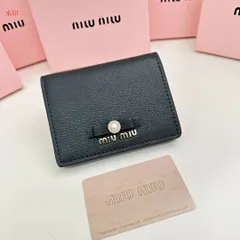 【本日限定】?miumiu 最新モデル 5236 マルチカードケース ? 3色展開！高級感あふれるコンパクトデザイン[本日特価|新品未使用品]-MM輸入
