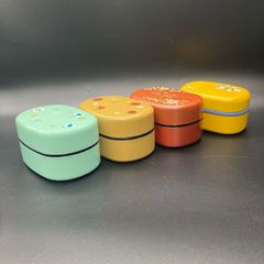 ★未使用品★可愛いお弁当箱 4個セット カラフル カラー違い 2段★