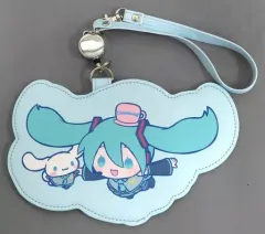 【中古】財布・パスケース 初音ミク＆シナモロール(F/飛ぶ) ダイカットパスケース 「楽天コレクション 初音ミク×シナモロールくじ」 B-6賞