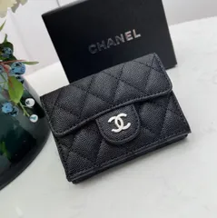 CHANEL 三つ折り財布 マトラッセ