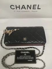 A ＋ Chanel(シャネル) キルティング シルバー金具 チェーンウォレット (真正性検査完了)