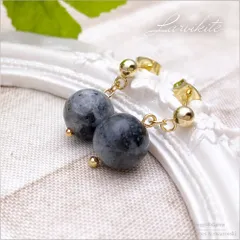 【仕事運アップ】天然石ラルビカイト10mm 18kgp　スタッドピアス　イヤリング変更可能　月長石閃長岩