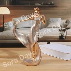 p4AvUe8VfkxbG3cVxnyNoZ.jpg@jpg