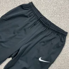 Nike(ナイキ） ドライフィット 黒 トレーナー パンツ S 250220