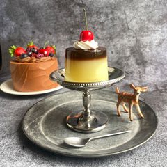 食品サンプル　昭和レトロ　純喫茶のプリン　オブジェ　リアルサイズ