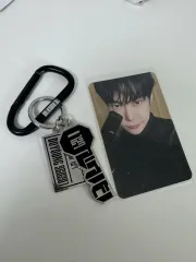 NCT(エヌシーティー) 127 チルコン もっと 勢い ドヨン(DOYOUNG) カラビナ キーリング トレカ