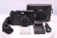 【美品】FUJIFILM FinePix X100 ブラック  FX-X100B  デジタルカメラ