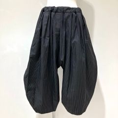 RM-P011 コムデギャルソン コムデギャルソン COMME des GARCONS COMME des GARCONS エステルツイル ピンストライプ バルーン形サルエルパンツ 黒×白 Sサイズ 2024年S/S