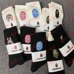 新品未使用 A BATHING APE ア ベイシング エイプ  刺繍 綿素材  ソックス  3足セット 10色から選べます ブラック ホワイト