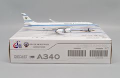ANA Dash8 Q400 1/400 JA852A - メルカリ