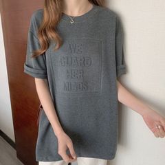 ビッグシルエット エンボスレタリングロゴ Tシャツ