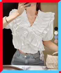 新品 ブラウス フリルブラウス シャーリングブラウス半袖 ガーリーブラウス 白フリルトップス 春 夏 裾リボン着やせ夏服 【送料無料】