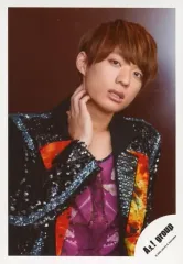 【中古】生写真(ジャニーズ) Aぇ! group/福本大晴/上半身・衣装黒・紫・赤・右手首・歯見せ・首傾げ/「関ジュ 夢の関西アイランド 2020 in 京セラドーム大阪 ～遊びにおいでや!満足 100%～」グッズオフショット/公式生写真