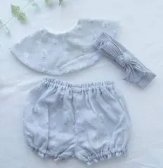 【Lien de famille】 花言葉スタイ ヘアバンド ブルマーの3点セット 【ブーケフラワー】マトリカリア 花柄 新生児 赤ちゃん用 ダブルガーゼ 日本製 ベビー マルチフラワー 出産祝い プレゼント おでかけ おめかし 誕生日 フォーマル