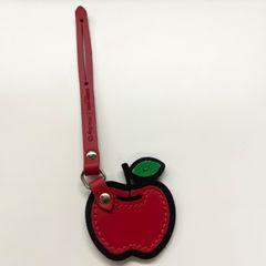 【展示サンプル品】　CAMBRIDGE SATCHEL　ハローキティ　チャーム　非売品　希少　HK　Apple