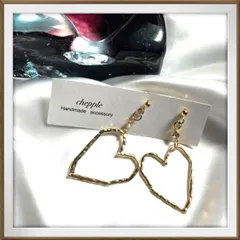 No.548 ハートのピアス　大ぶりピアス　ハンドメイドピアス　イヤリング