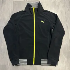 PUMAジャージ　ブラック✖️ゴールド　上下セット　Mサイズ PUMA（ジャージ ・ ゴールド/金色系）のフリマアイテム一覧
