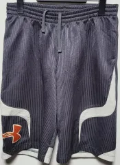 UNDER ARMOUR(アンダーアーマー)