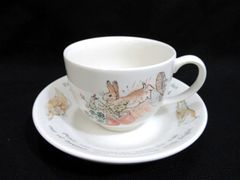 ☆WEDGWOOD☆ ピーターラビット カップ&ソーサー ブルーライン 黒壺