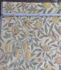 ウィリアムモリス フルーツ ハギレ 幅46cm×丈299cm⑪ リリカラ LS-63006