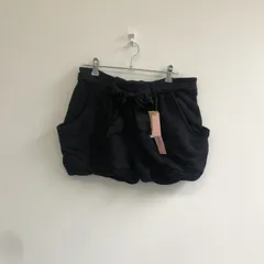 新品未使用　【SNIDEL】スナイデル　黒　Ｆ　ショーパン　ハイウエスト　無地　シンプル　ボトムス