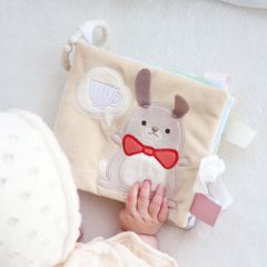 出産祝いに　ふんわりえほん うさぎたちのお茶会　布絵本　ギフトボックス入り　GIFTBOX仕様　しかけえほん　amanoppo　あまのっぽ