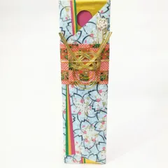 コロコロコイン 彩どりおふだ 華やかな友禅和紙 大きな桜と小さな桜 金の縁取り 水色ぼかし 御祝儀 ご長寿祝い 手作りの想いが伝わりますのサムネイル