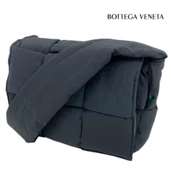 値下げ不可【ボッテガ ヴェネタ】Bottega Veneta パデッドカセット 2025年最新】bottega veneta ボッテガ ヴェネタ パデッド