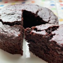 米粉ガトーチョコラ15cm