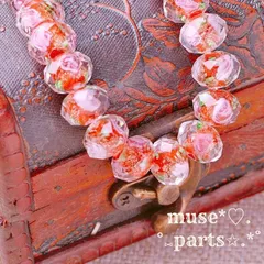 赤 12/10/8mm とんぼ玉 4個 レッド さくら 桜 トンボ玉 葉有 ローズ バラ フラワーパーツ 花柄 リーフ ボタニカル ボタンカットビーズ カットガラスビーズ ランプワークビーズ 浴衣 着物 プレスレット ピアス イヤリング ハンドメイド資材 X