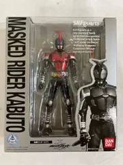 【未開封】S．H．フィギュアーツ 仮面ライダーカブト